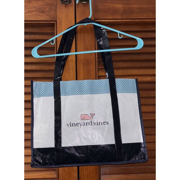 Vineyard Vines Reusable Plastic Tote Plastic Shopping Bag 15" x 12" - Picture 4 of 4